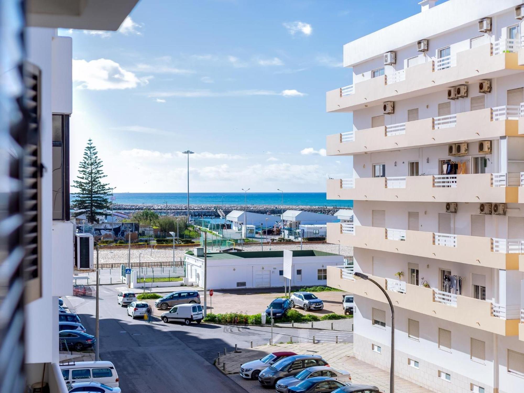 Al - Apartamento Quarteira Avenida Exterior foto